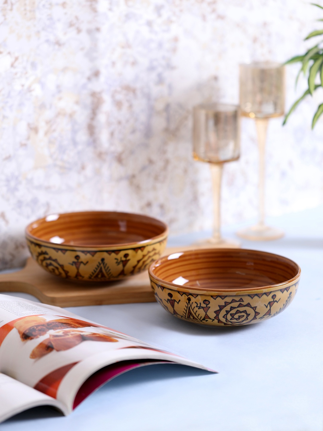 

VarEesha Camel Brown 2-Pieces Warli Curry Serving Bowls Set