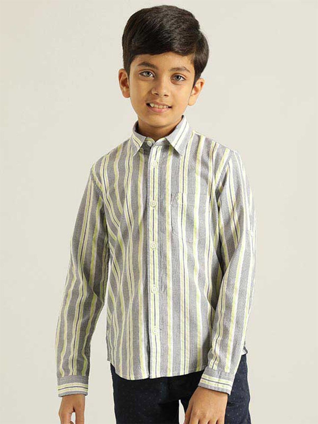 

Indian Terrain Boys Vertical Stripes Casual Shirt, Grey