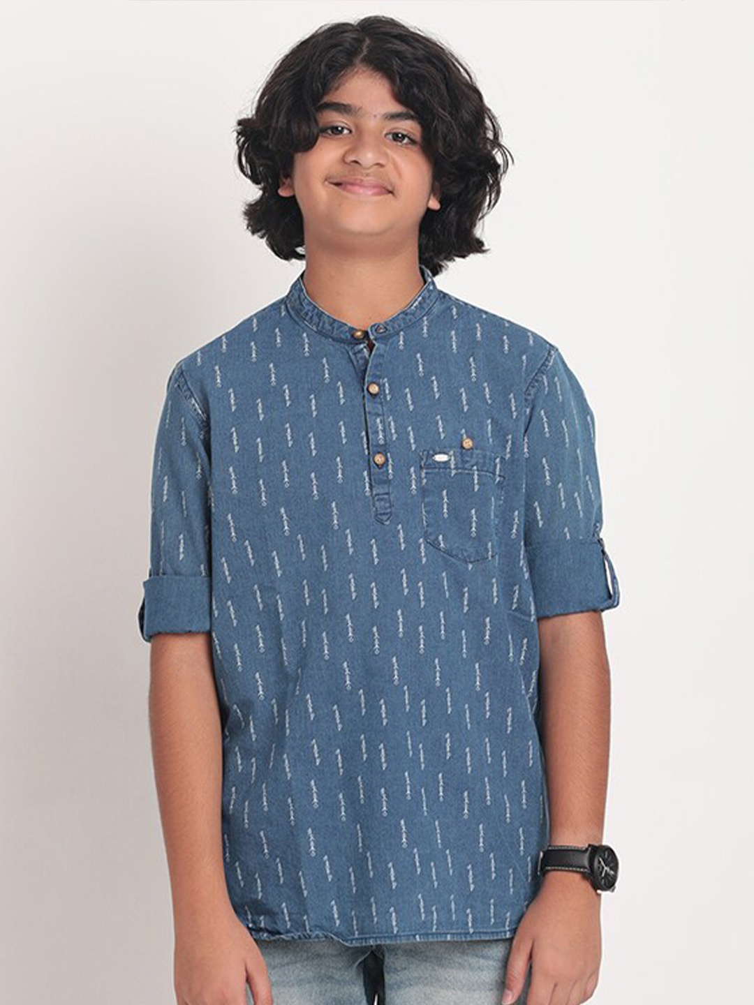 

Indian Terrain Boys Printed Classic Cotton Casual Shirt, Navy blue