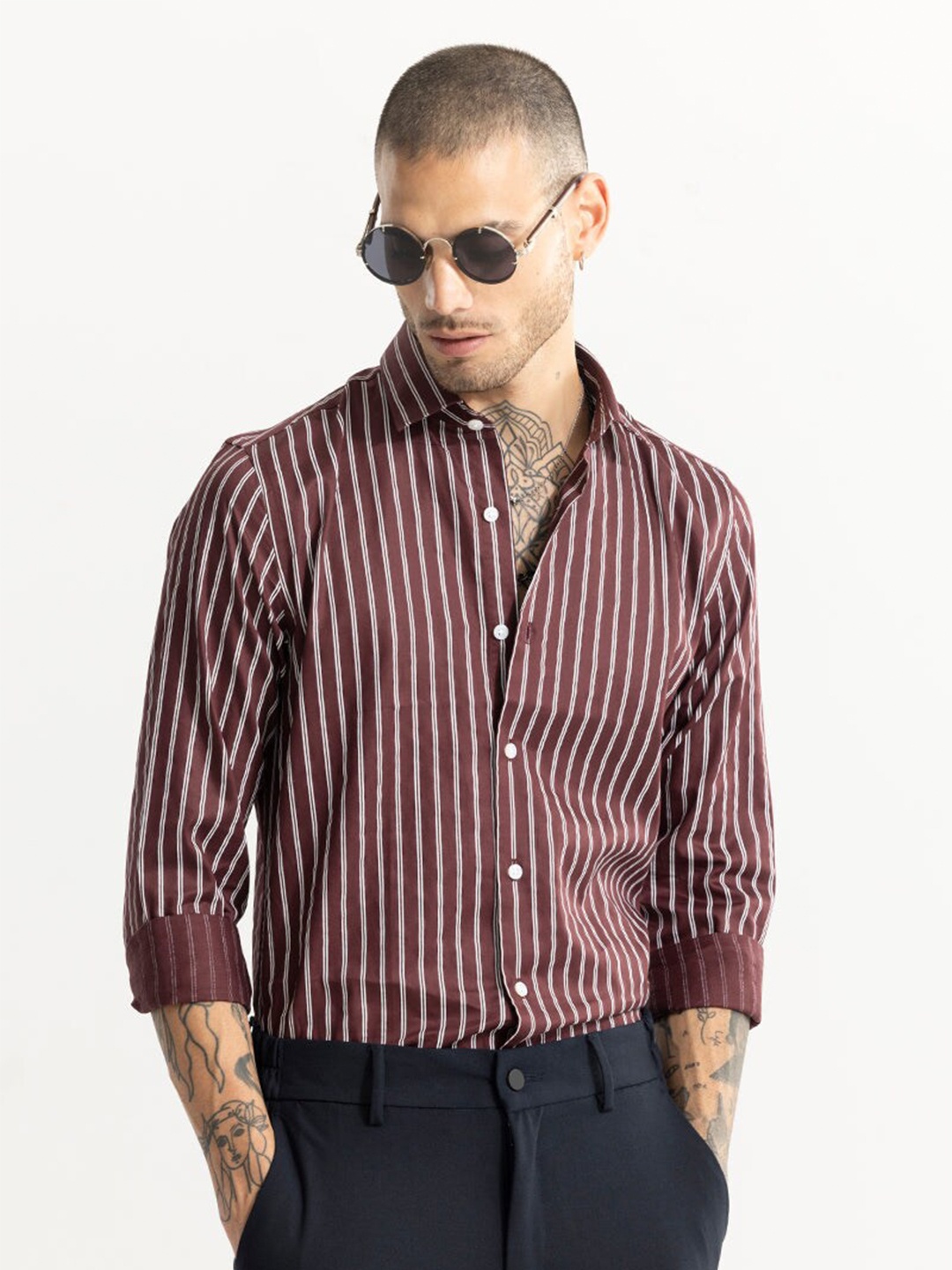 

Snitch Maroon Classic Slim Fit Striped Cotton Casual Shirt