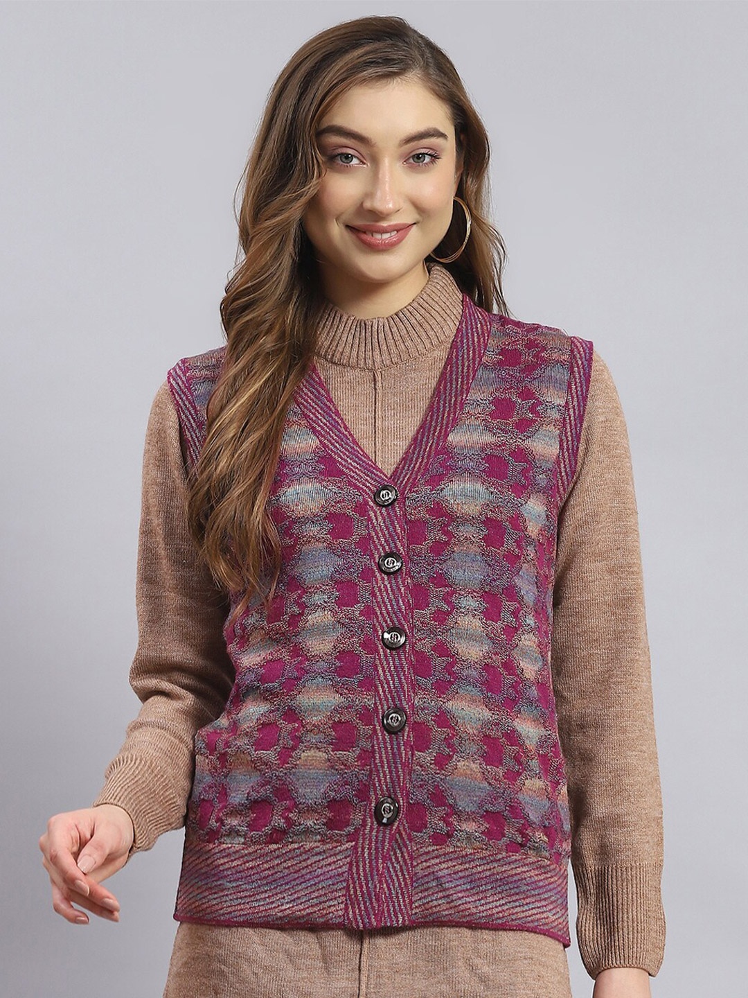 

Monte Carlo Cable Knit Self Design V-Neck Cardigan Sweater, Pink