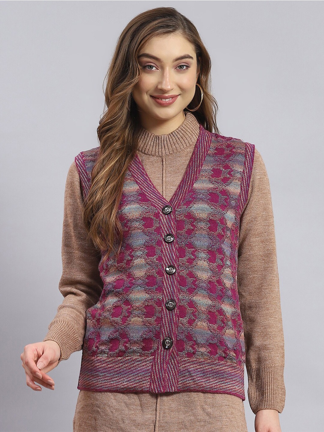 

Monte Carlo V-Neck Self Design Cardigan, Pink