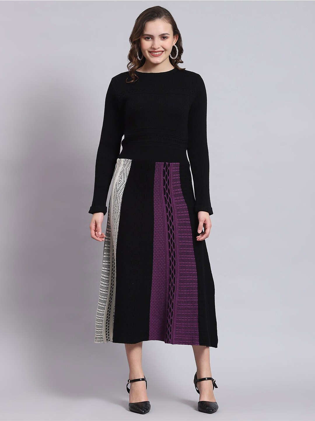 

Monte Carlo Self Design A-Line Midi Dress, Black