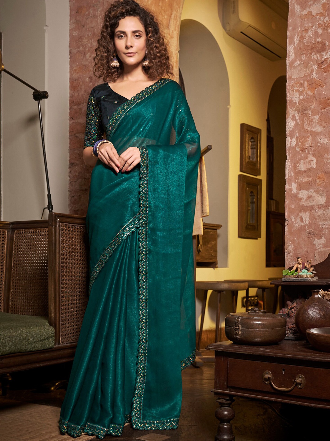

Kalista Embroidered Pure Chiffon Saree, Teal