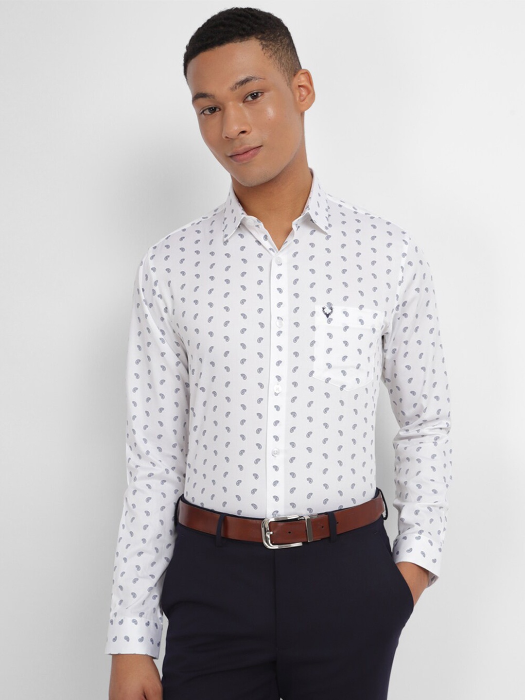 

Allen Solly Ethnic Motifs Printed Slim Fit Cotton Formal Shirt, White