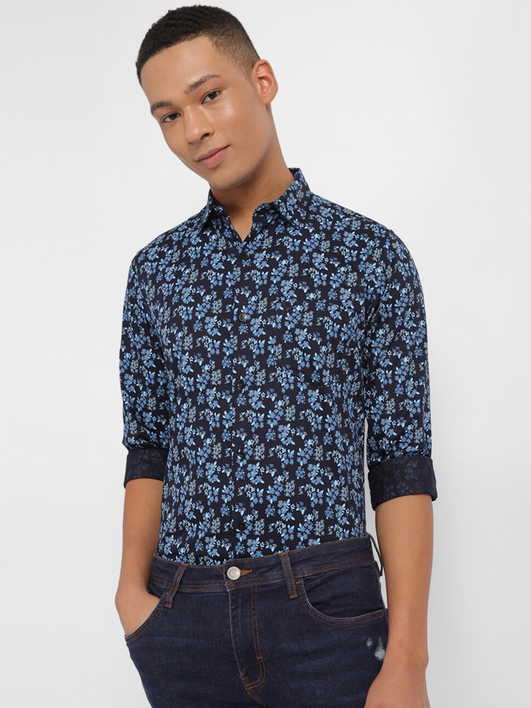 

Allen Solly Slim Fit Floral Printed Pure Cotton Casual Shirt, Blue