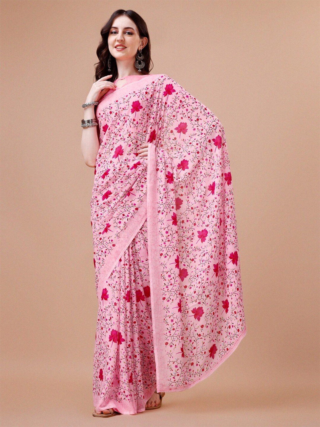 

Dori Floral Printed Pure Georgette Saree, Peach