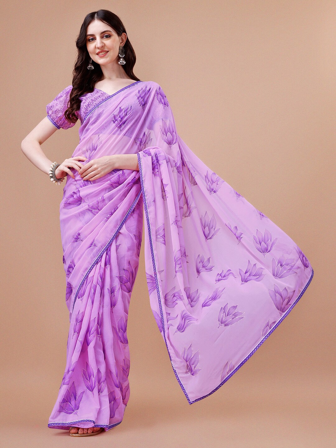 

Dori Floral Printed Pure Chiffon Saree, Purple