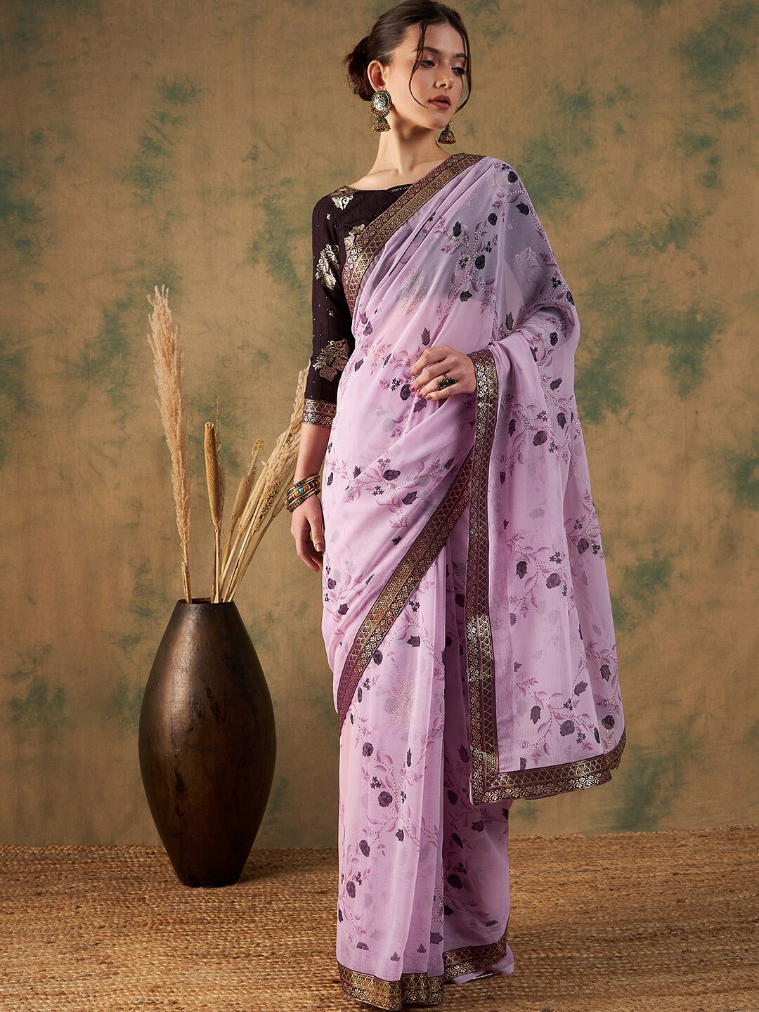 Dori Pink Floral Printed Pure Chiffon Saree