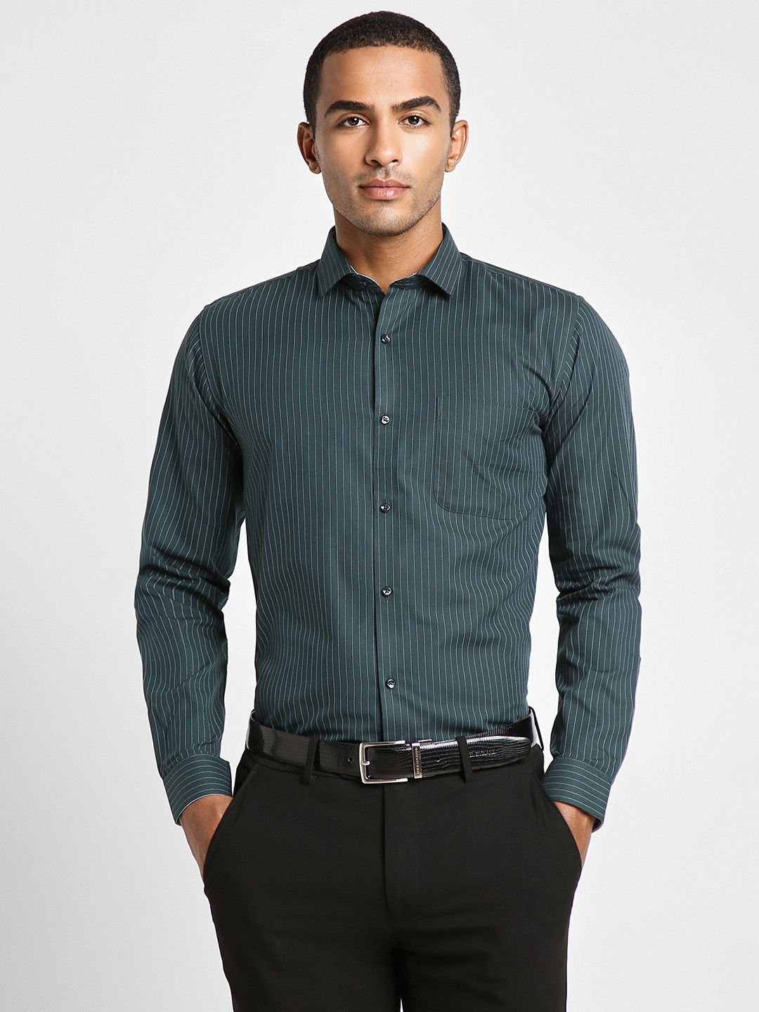 

Peter England Men Green Slim Fit Striped Formal Shirt
