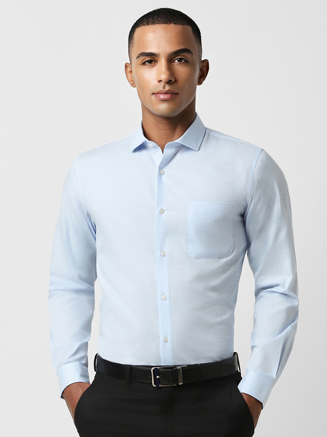 

Peter England Men Blue Slim Fit Formal Shirt