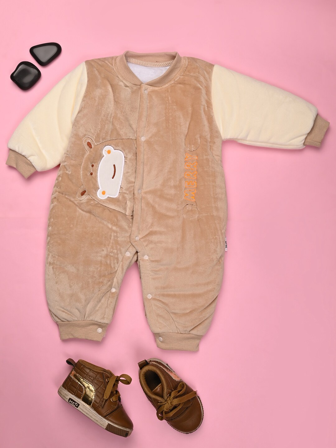 

V-Mart Infant Kids Printed Poly Fill Cotton Rompers, Khaki