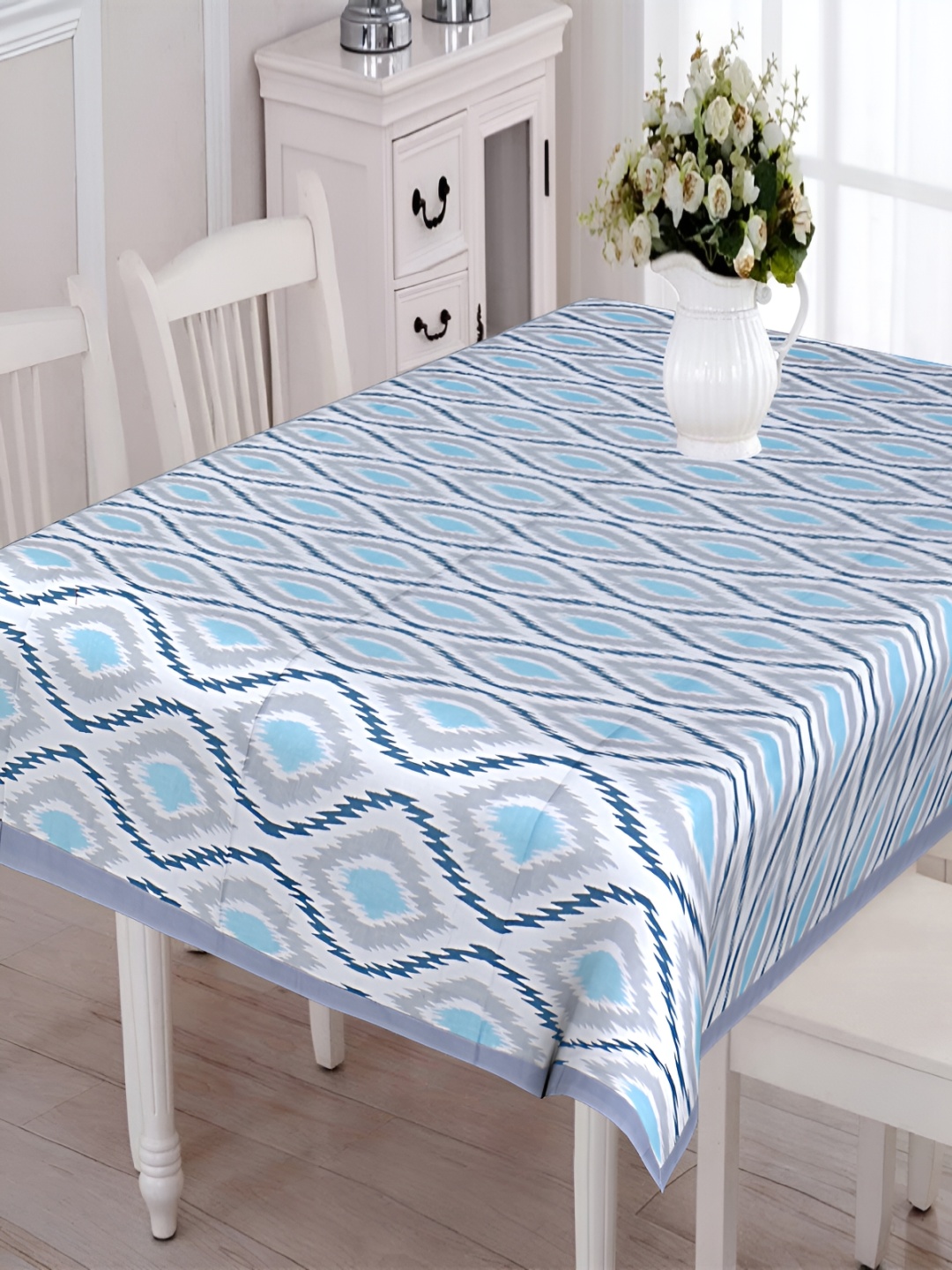 

Texstylers Blue & Grey Geometric Printed Anti Slip Cotton 6 Seater Table Cover