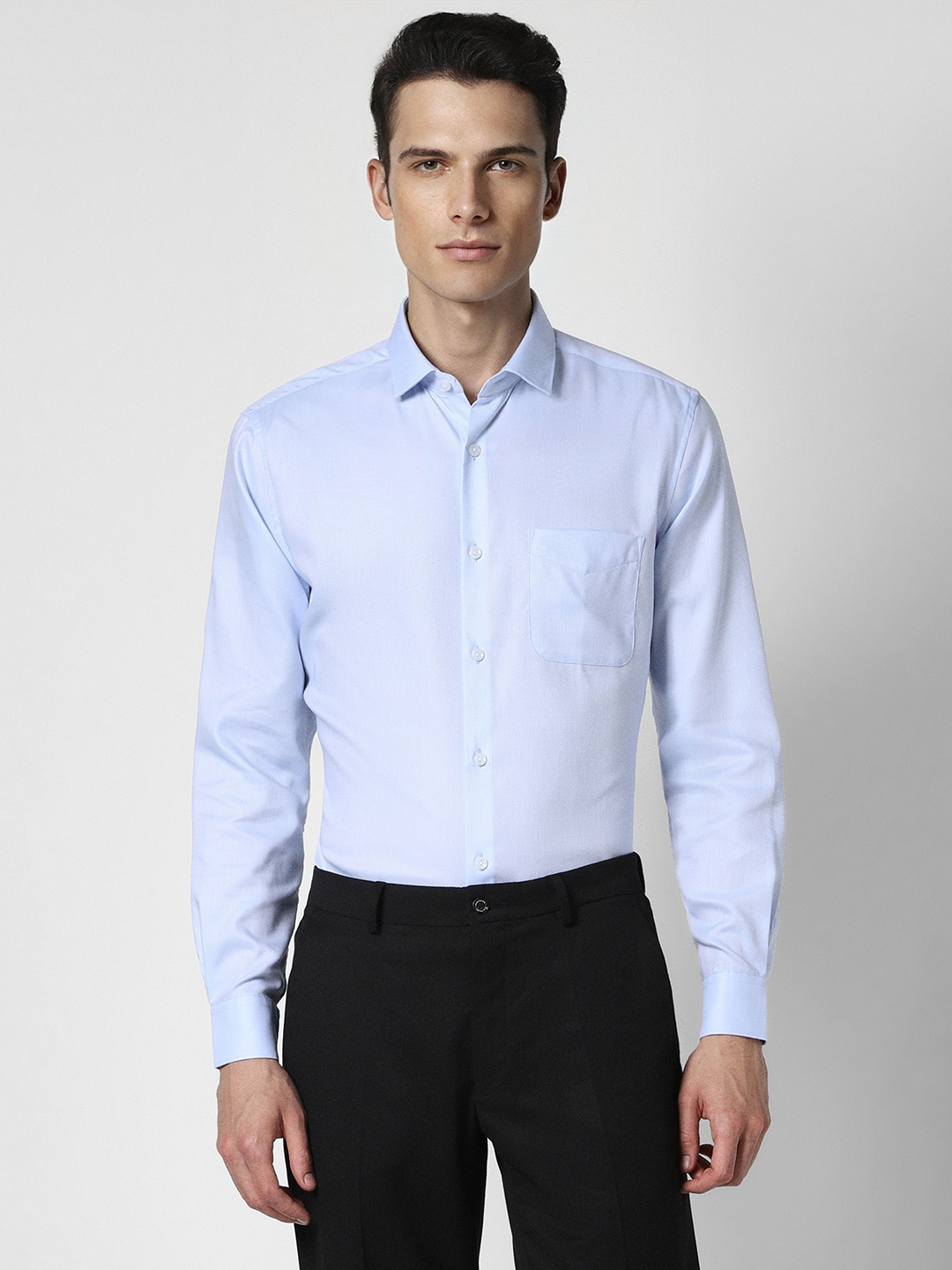 

Peter England Elite Men Blue Formal Shirt