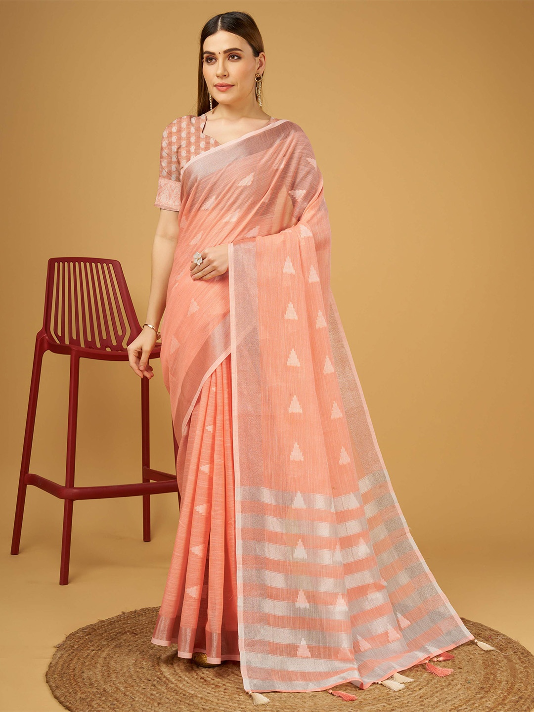

Mitera Ethnic Motifs Woven Design Linen Blend Saree, Peach