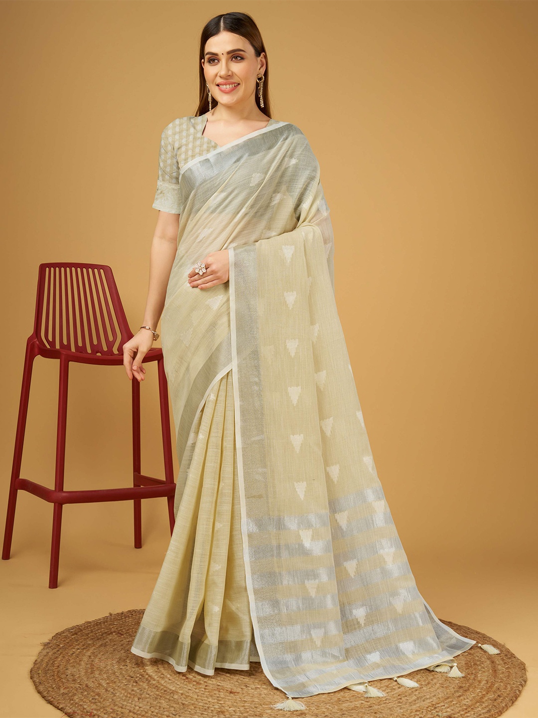 

Mitera Beige & White Ethnic Motifs Woven Design Zari Pure Linen Saree