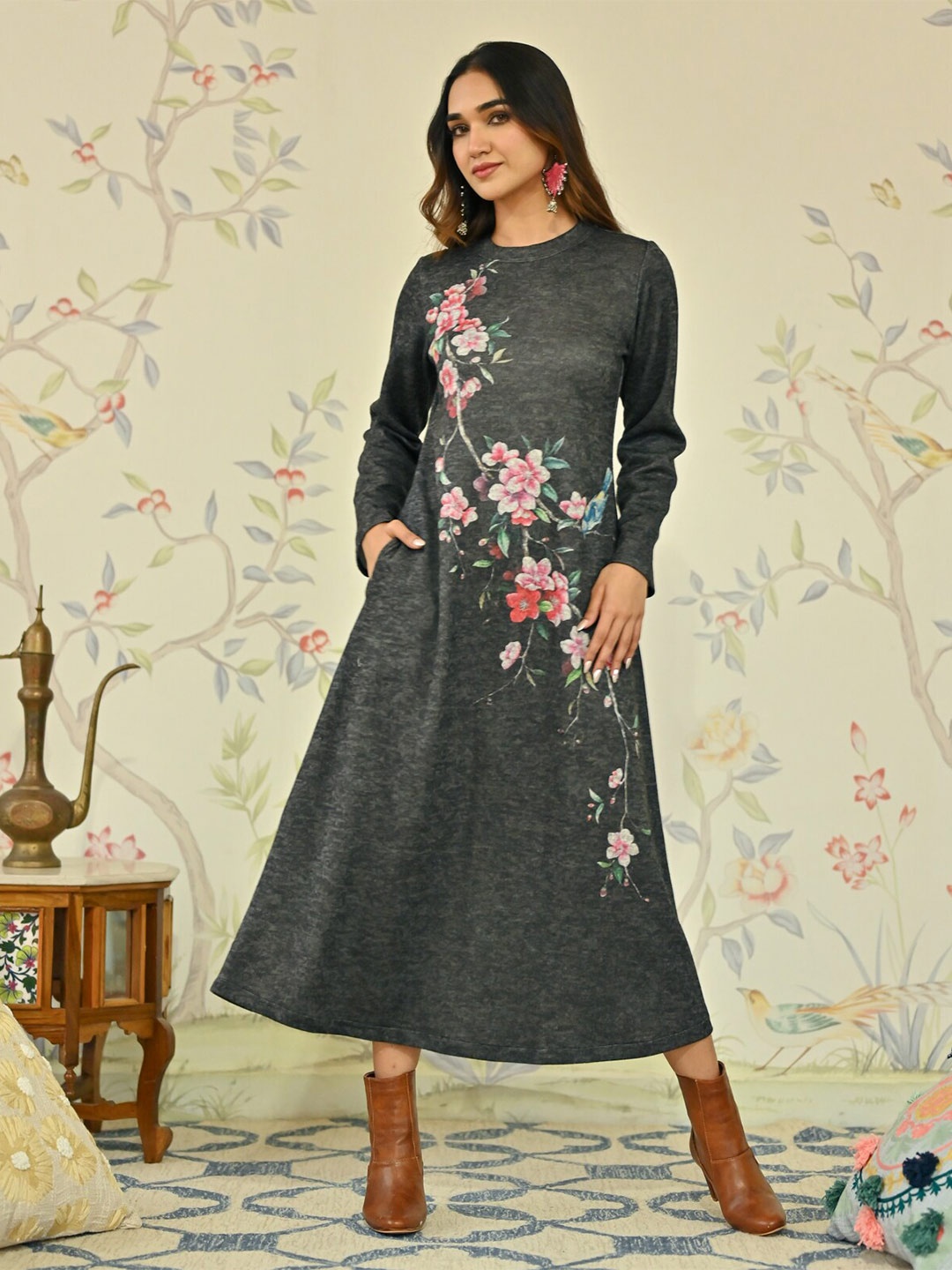 

Rustorange Floral Printed A-Line Midi Dress, Black