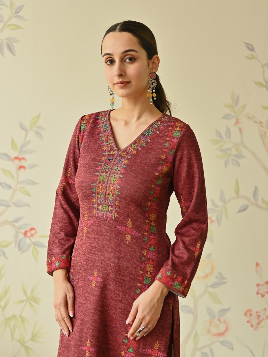 

Rustorange Floral Phulkari Printed A-Line Kurta, Maroon