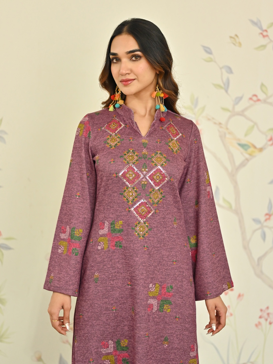 

Rustorange Ethnic Motifs Woven Design Mandarin Collar Straight Kurta, Mauve