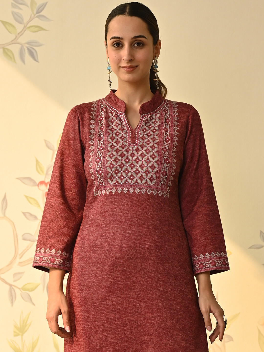 

Rustorange Floral Yoke Design Straight Kurta, Maroon