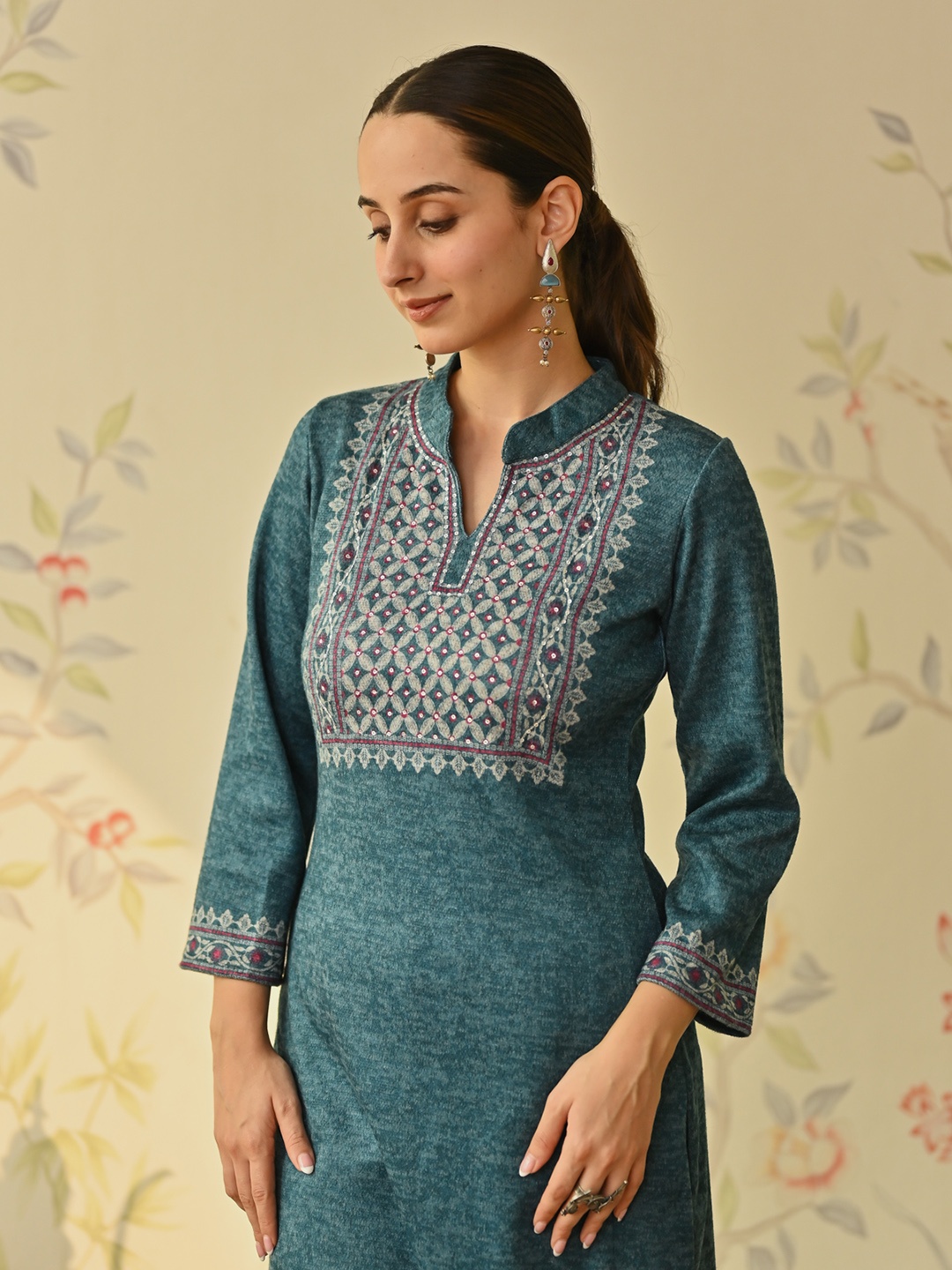 

Rustorange Floral Yoke Design Straight Kurta, Teal