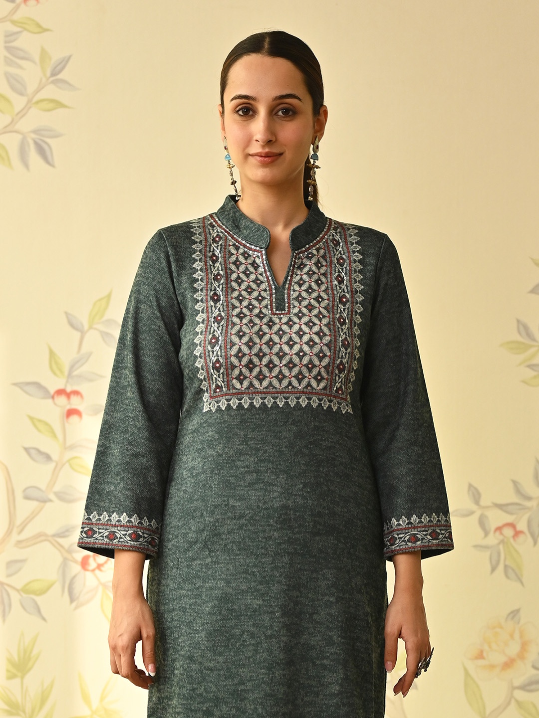 

Rustorange Floral Yoke Design Straight Kurta, Green