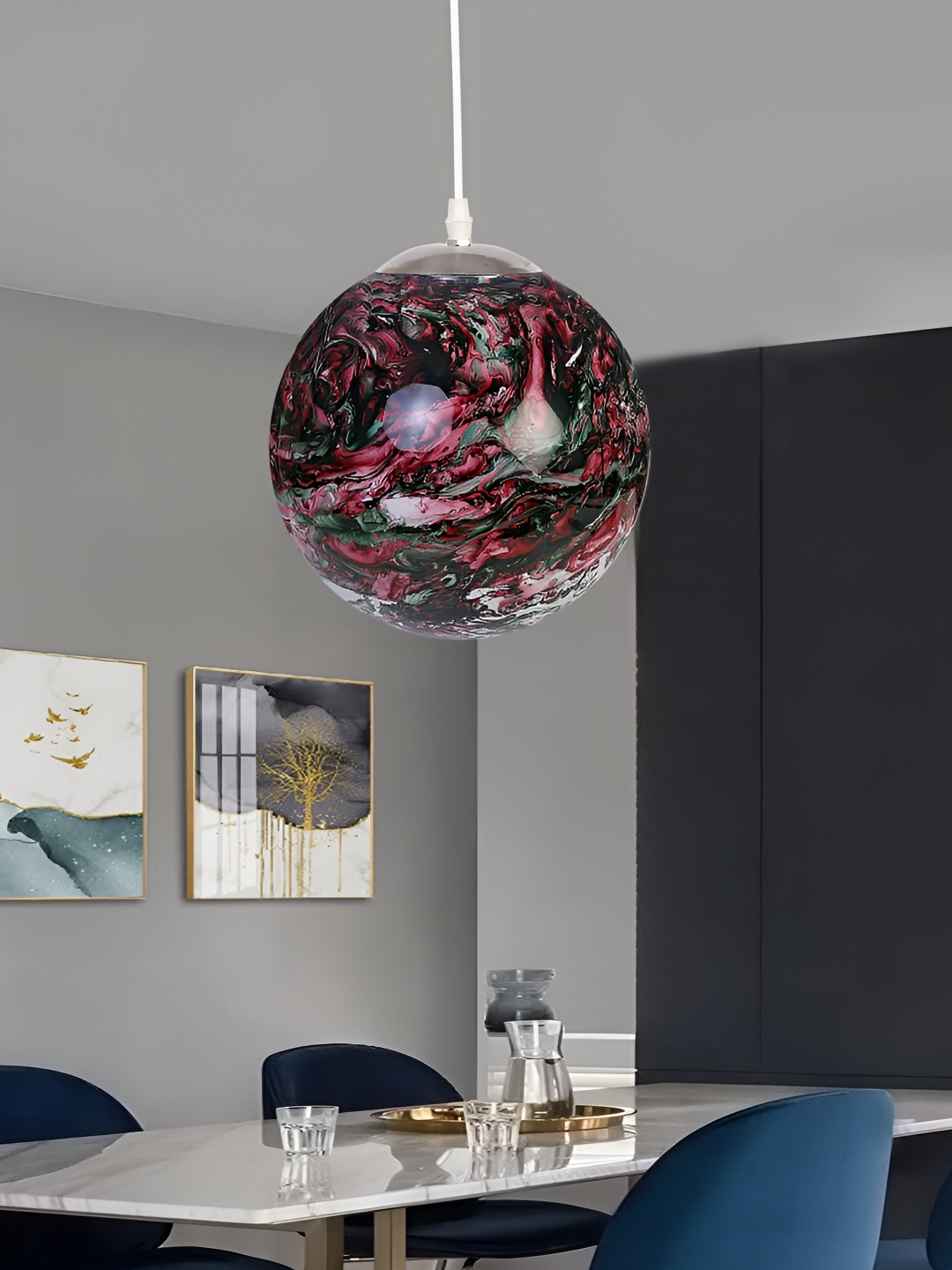 

Clovefry Red & Green Glass Spherical Ceiling Lamp