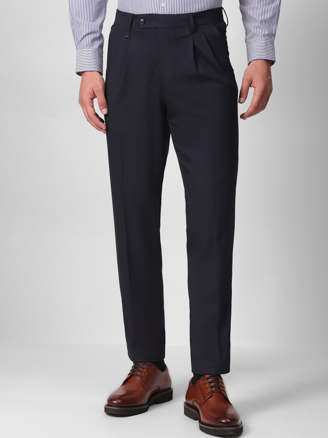 

Van Heusen Men Pleated Formal Trousers, Navy blue