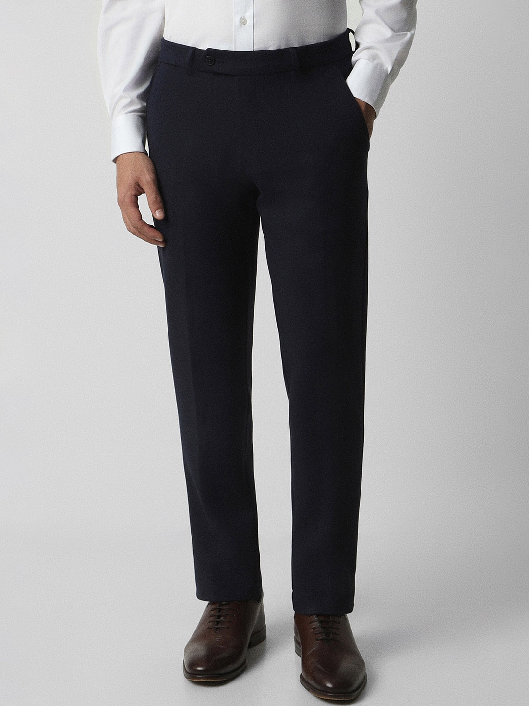 

Van Heusen Men Slim Fit Ultra Formal Trousers, Navy blue