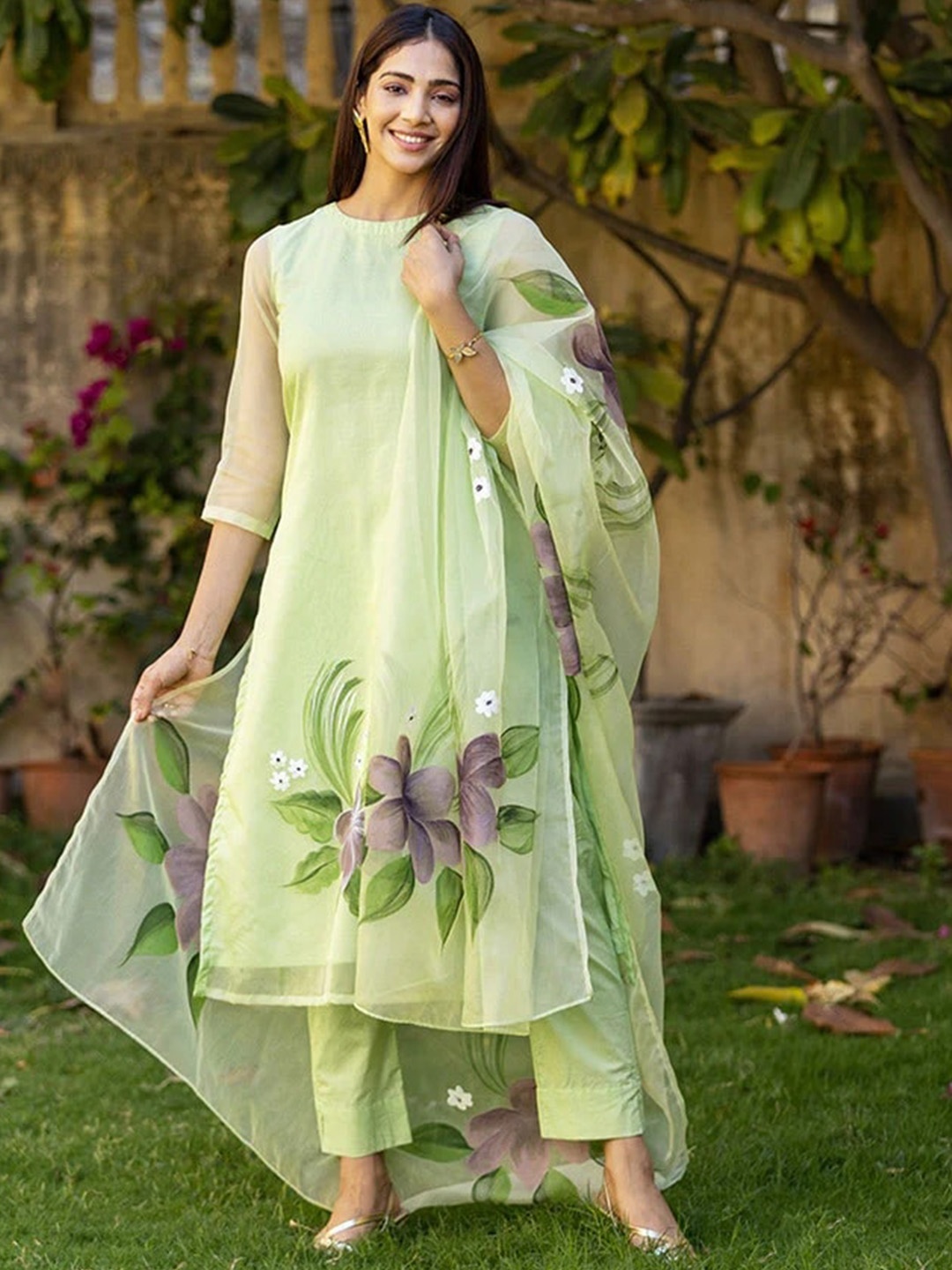 

Twika Floral Printed Boat Neck Three-Quarter Sleeves Regular Kurta With Trousers & Dupatta, Lime green