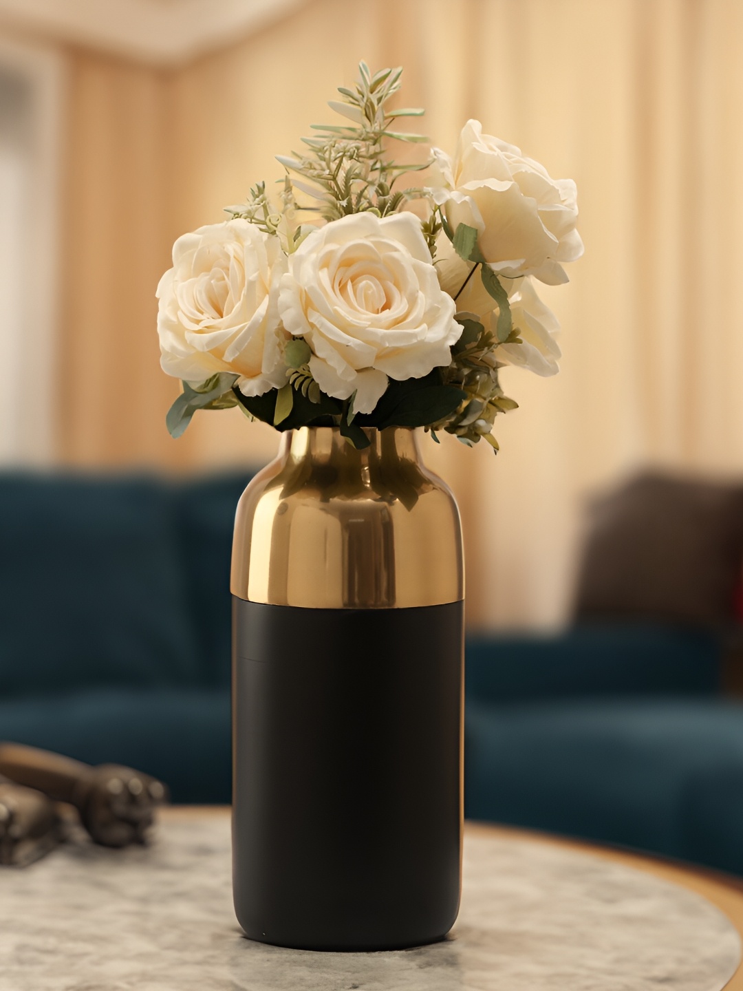 Decor de Maison Brown Metal Flower Vase, Gold