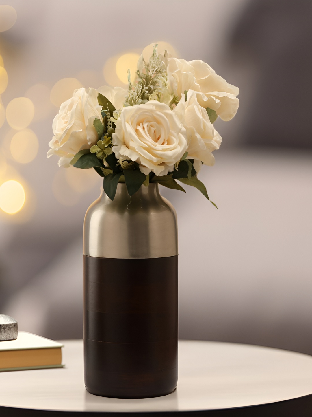 

Decor de Maison Brown & Grey Wooden Flower Vase