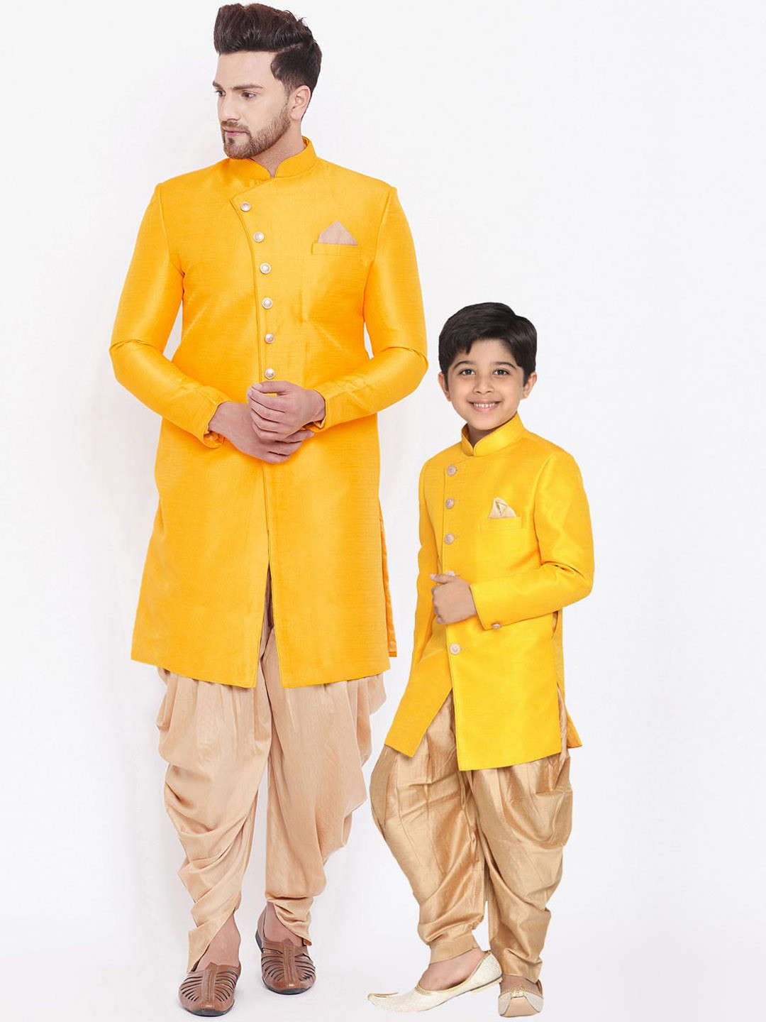 

VASTRAMAY Mandarin Collar Slim-Fit Sherwani Set, Mustard