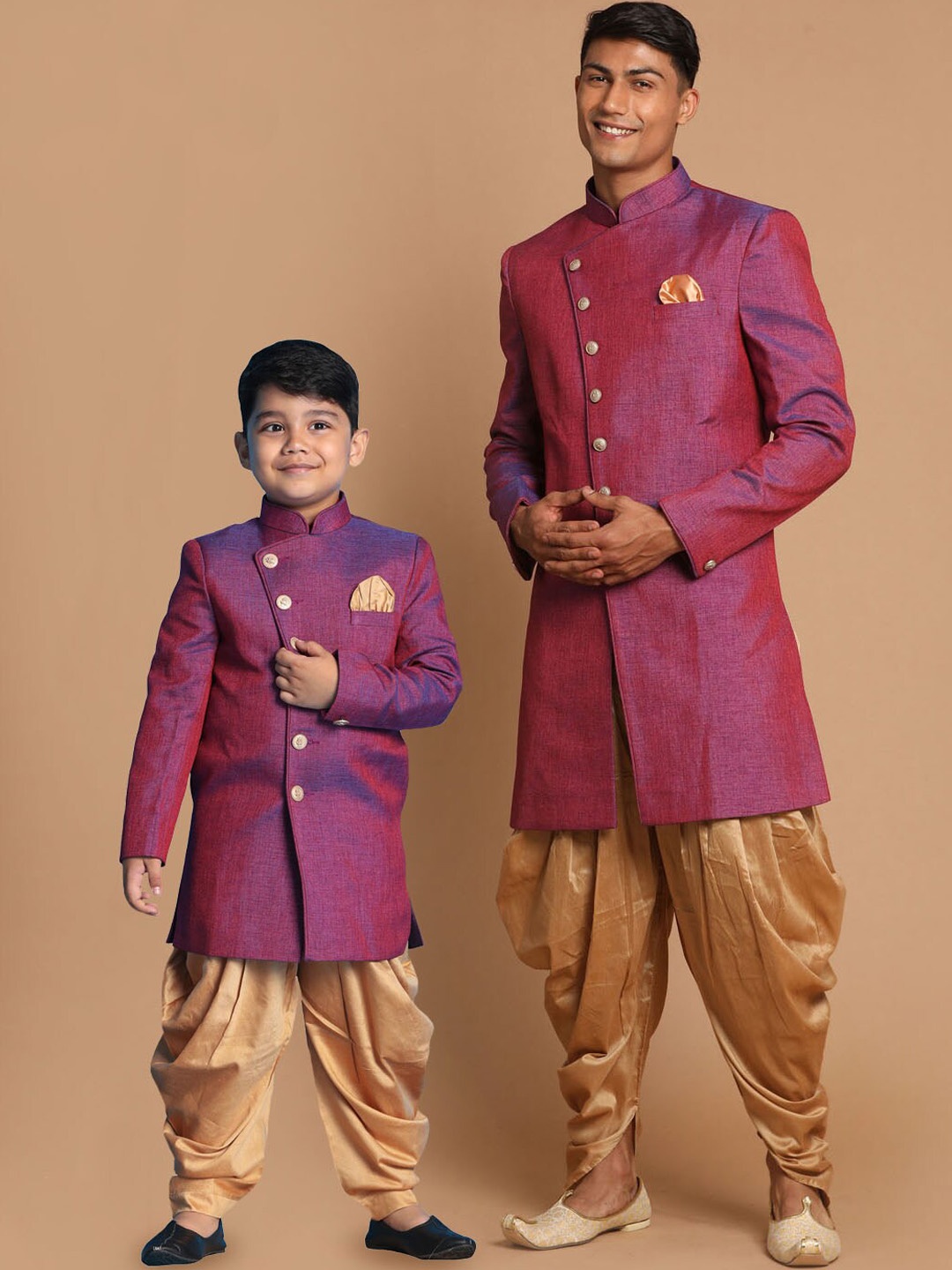 

VASTRAMAY Men Mandarin Collar Slim-Fit Sherwani Set, Purple