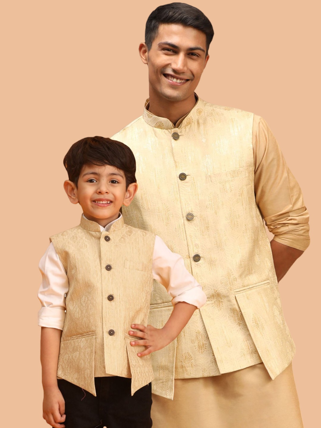 

VASTRAMAY Woven Design Slim-Fit Nehru Jackets, Gold