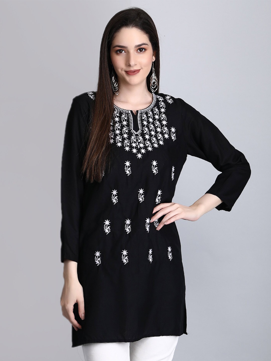 

SGRF Floral Embroidered Round Neck Kurti, Black