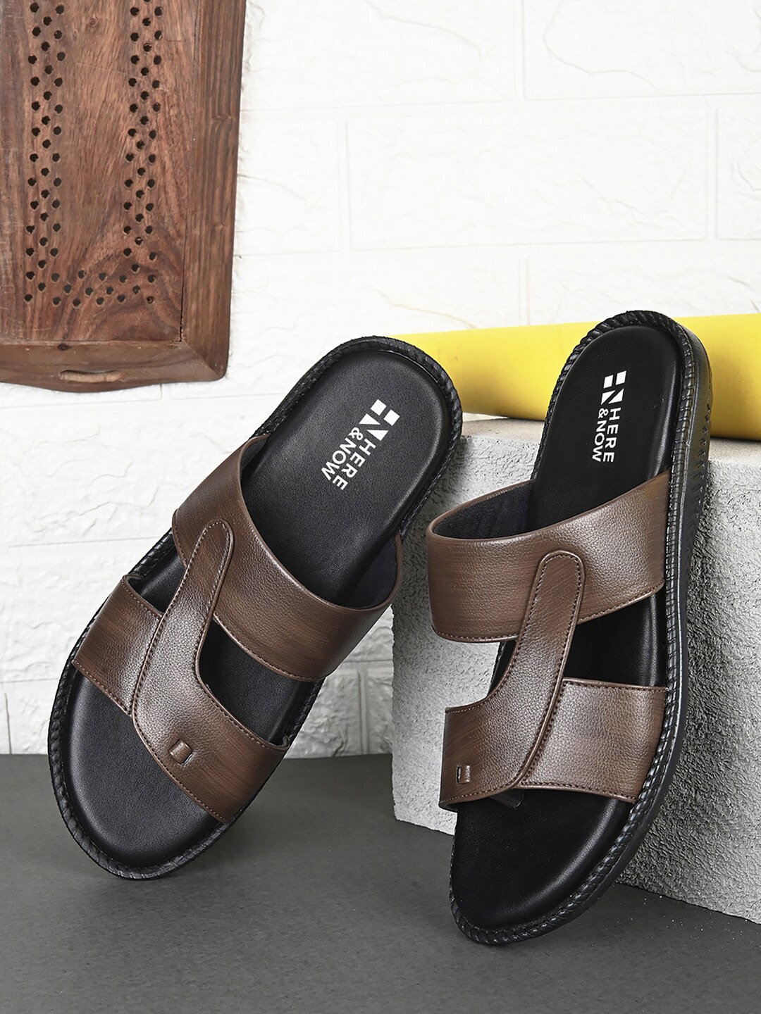 

HERE&NOW Men Brown Open Toe Comfort Sandals