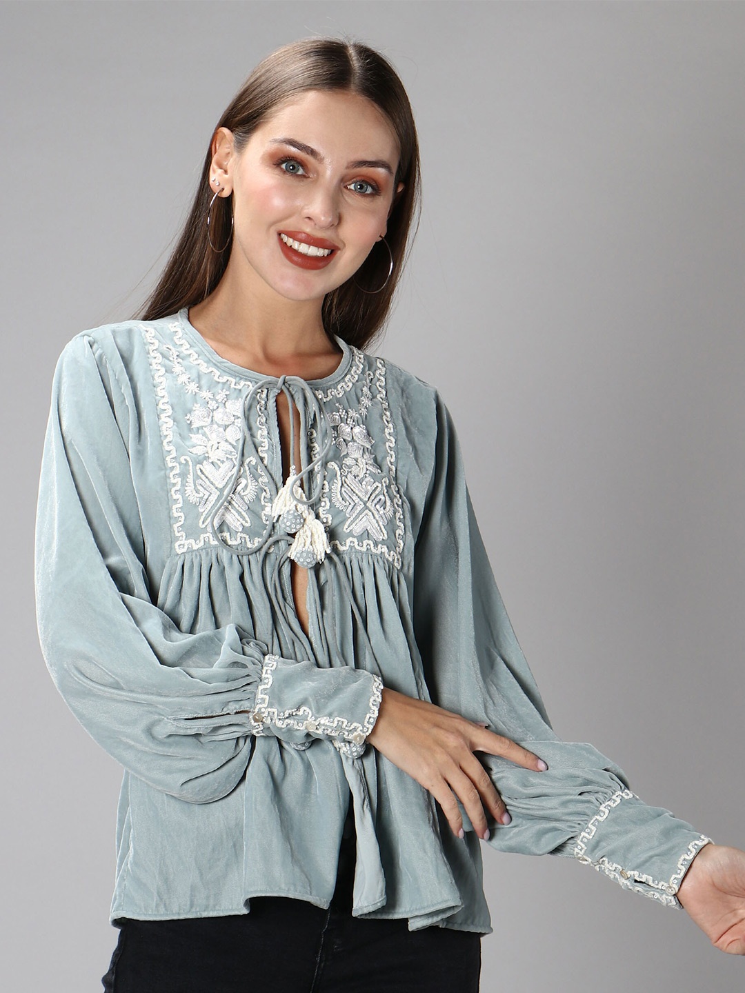 

Amagyaa Ethnic Motifs Embroidered Tie-Up Shrug, Grey