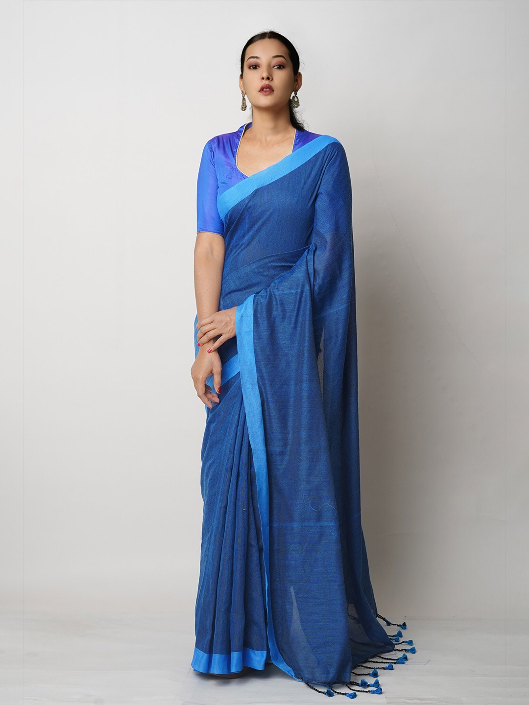 

Unnati Silks Pure Linen Handloom Jamdani Saree, Blue