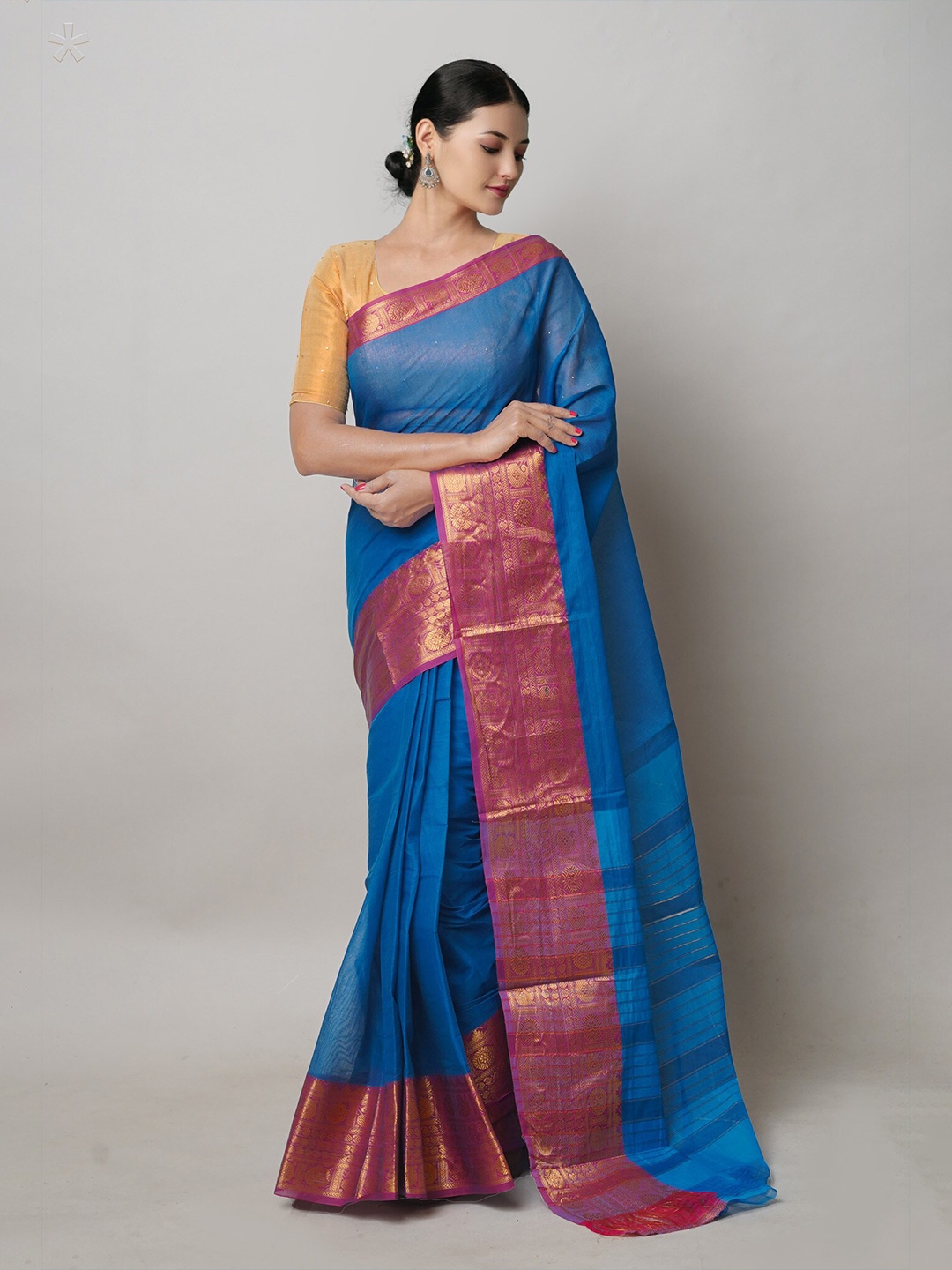 

Unnati Silks Woven Design Zari Pure Cotton Handloom Narayan Peth Saree, Blue