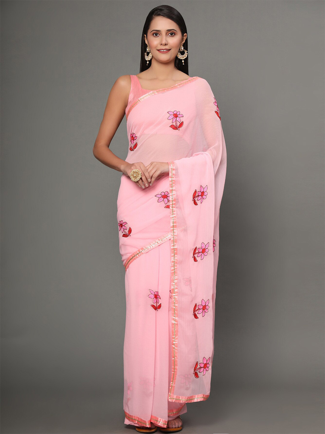 

GoStyle Floral Embroidered Saree, Pink