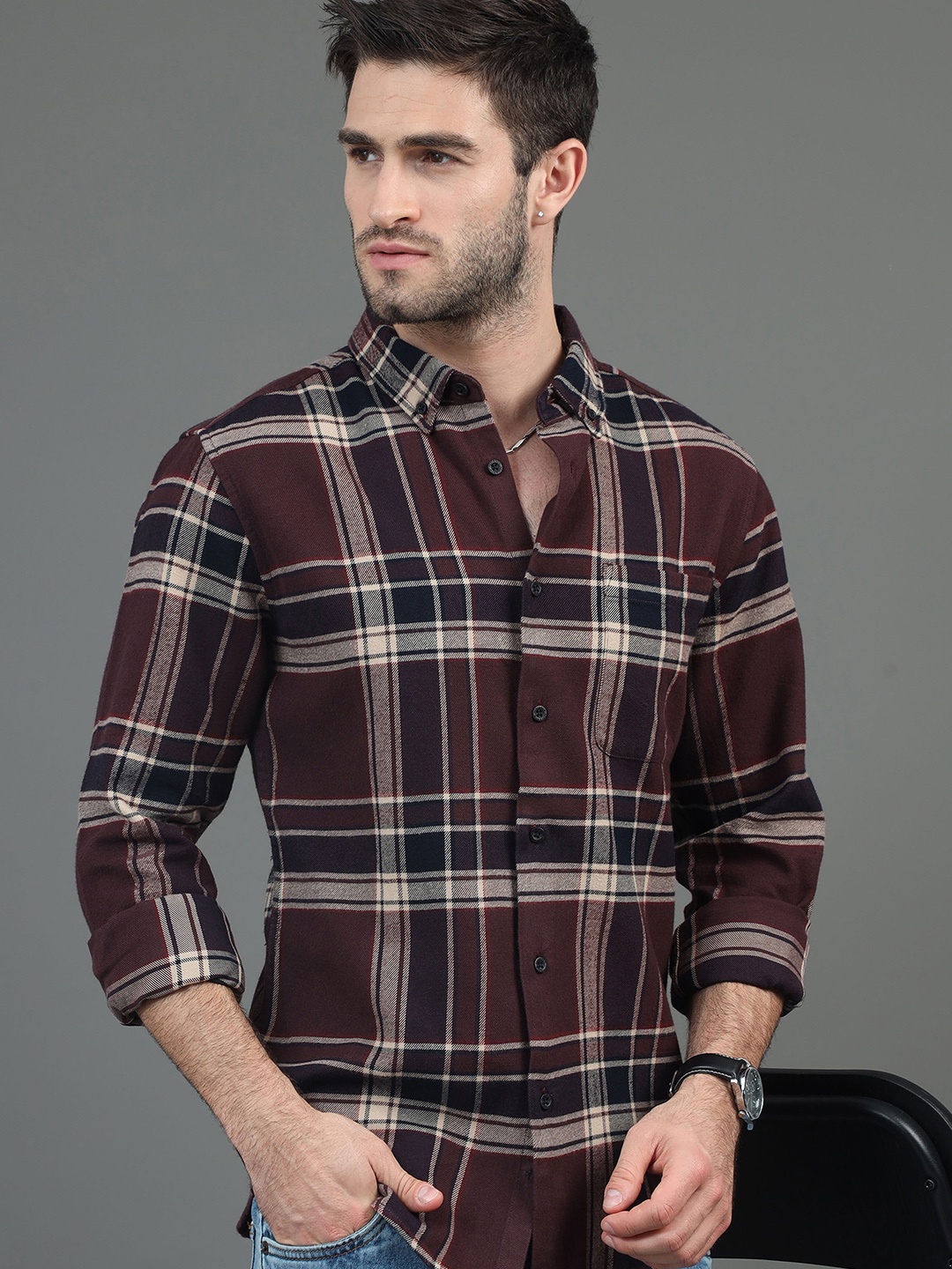 

HERE&NOW Maroon & Black Slim Fit Tartan Checks Casual Shirt