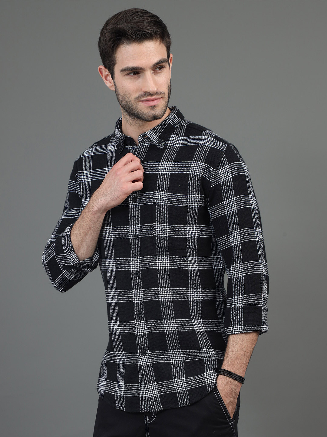 

HERE&NOW Black & White Slim Fit Buffalo Checked Button-Down Collar Casual Shirt