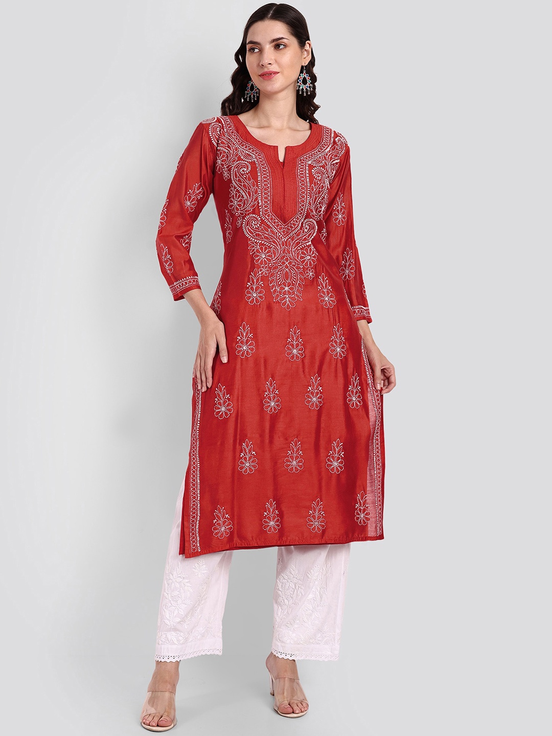 

Seva Chikan Ethnic Motifs Embroidered Lucknowi Chikankari Kurta, Red