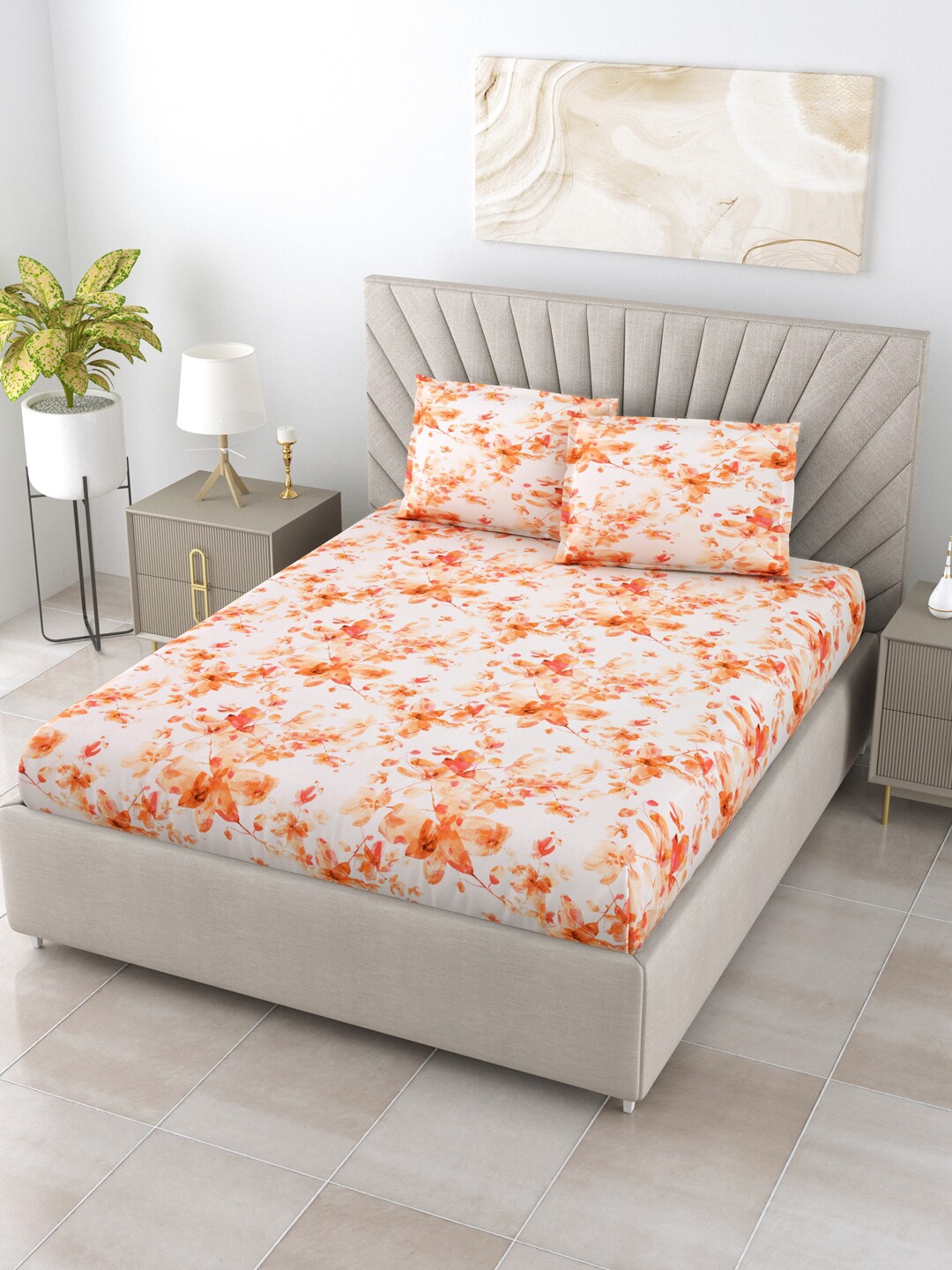 

BOMBAY DYEING FLORENTINE Orange Floral Cotton 144 TC Queen Bedsheet with 2 Pillow Covers