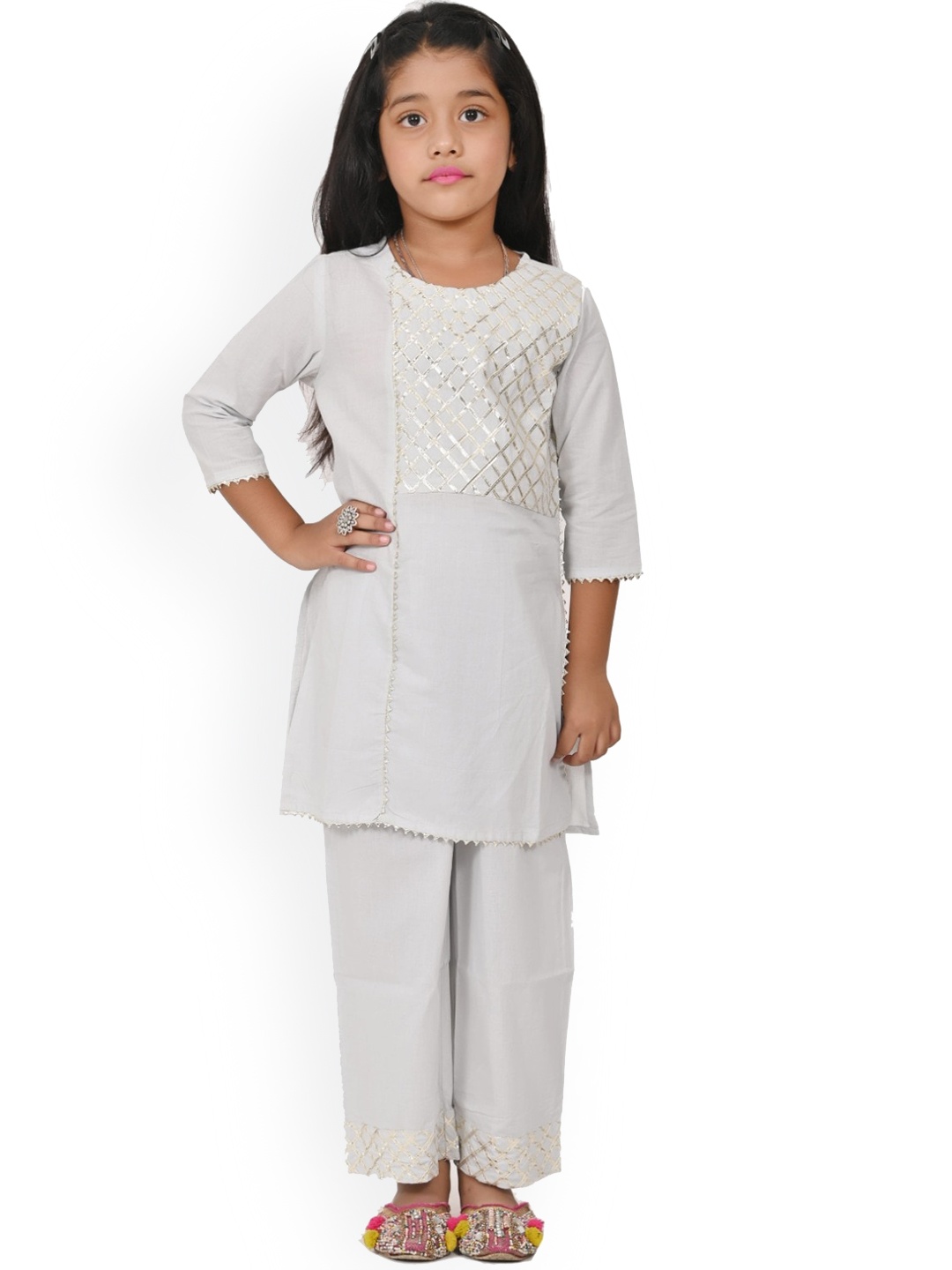 

BAESD Girls Yoke Design Gotta Patti Straight Kurta with Trouser, Grey