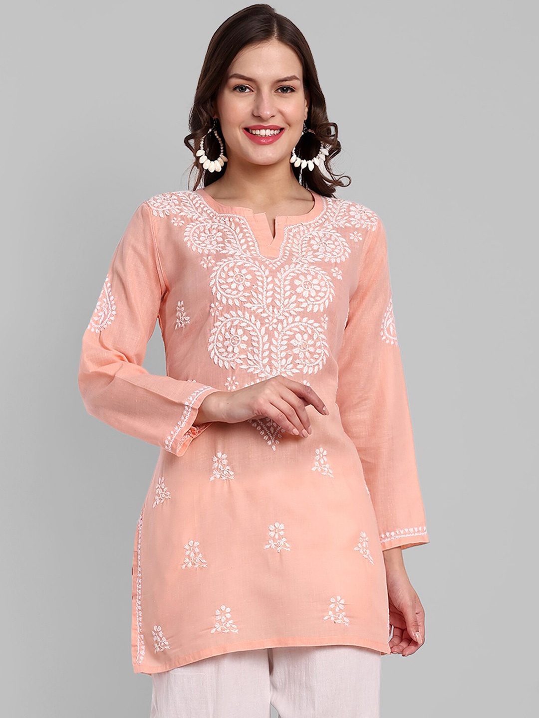

ADA Ethnic Motifs Embroidered Lucknowi Chikankari Pure Cotton Kurti, Peach