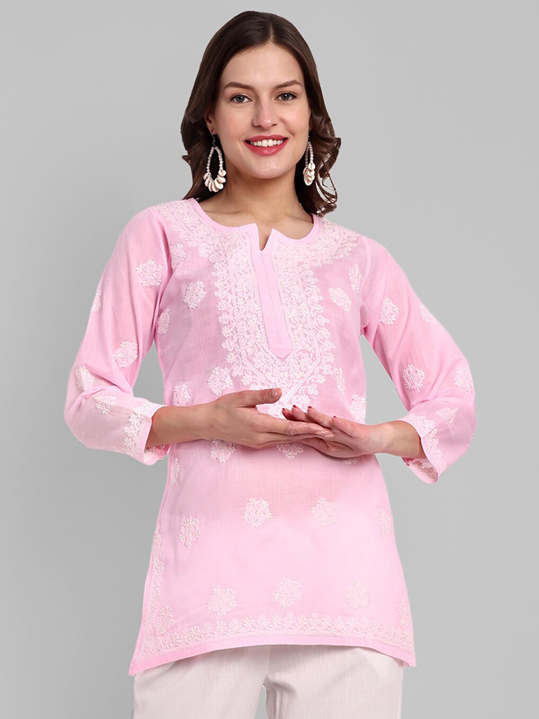 

ADA Ethnic Motifs Embroidered Lucknowi Chikankari Pure Cotton Kurti, Pink