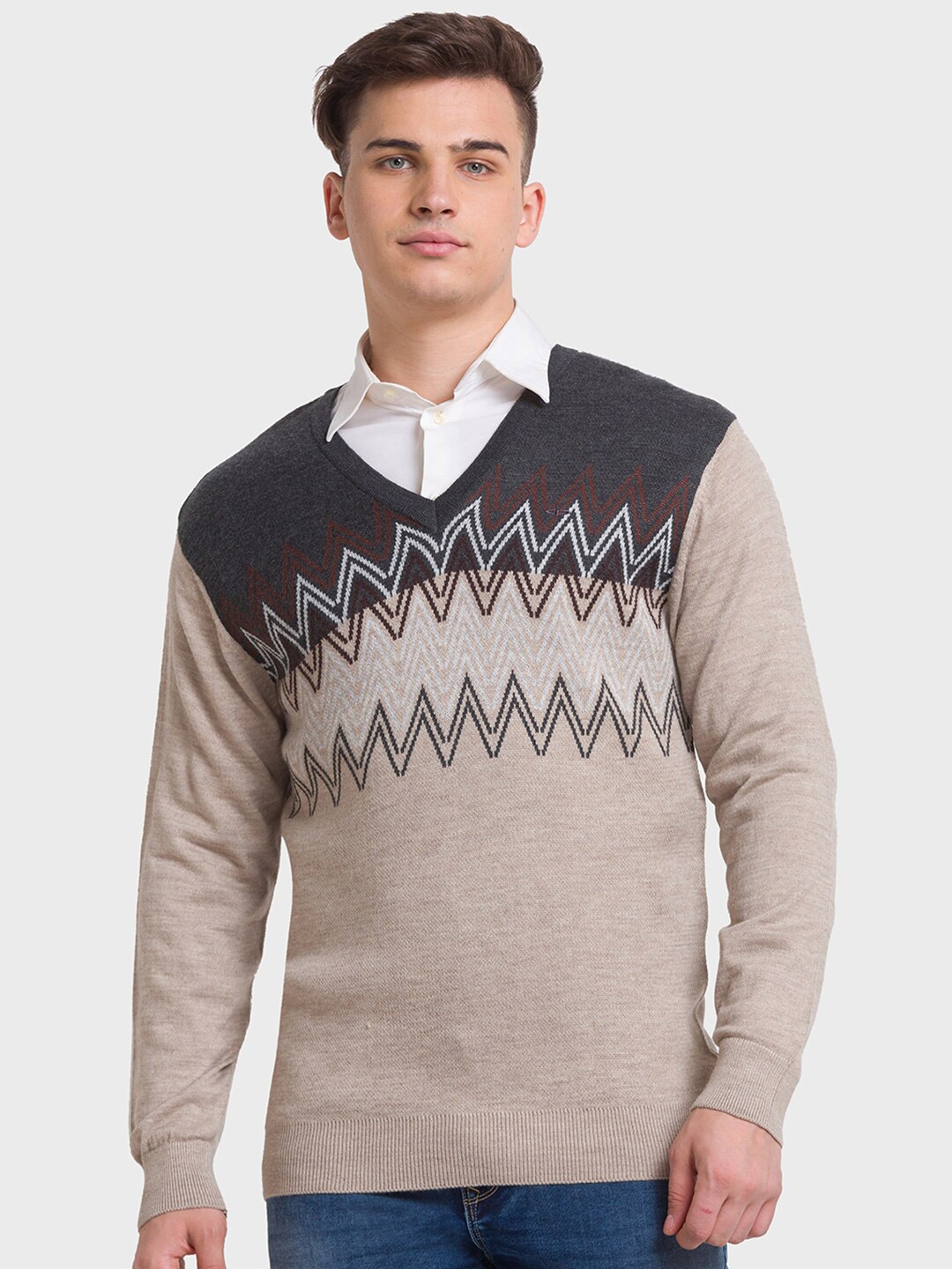 

ColorPlus Geometric Self Design V-Neck Pullover, Beige