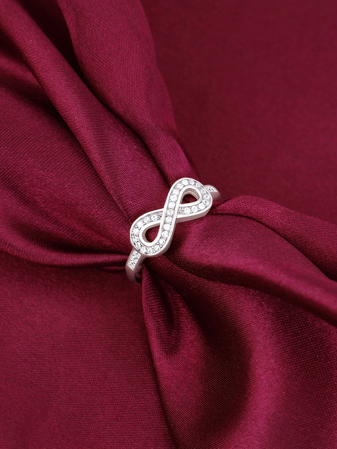 

GIVA Rhodium Plated Sterling Silver Finger Ring
